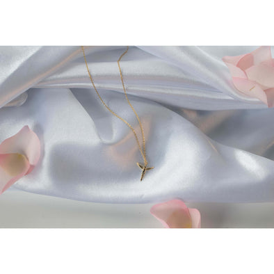 Delicado collar de cadena y pendiente en forma de ángel en plata 925 con baño de oro 18k de venta en Guatemala