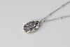 Collar cadena con pendiente de virgen milagrosa color plata