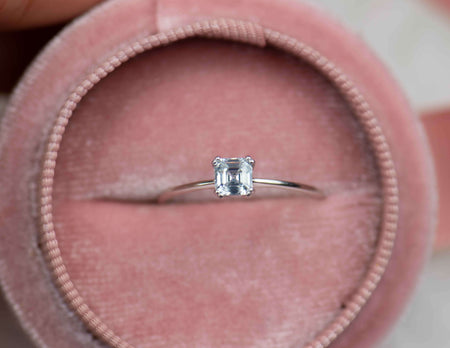 Anillo en plata 925 con Circonita AAA de frente