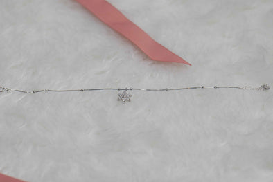 Pulsera brazalete en plata 925 con pendiente de copo de nieve- Snowflake
