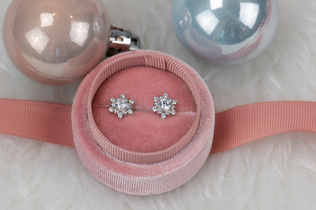 Aretes de copos de nieve- Snowflakes en plata 925 con incrustaciones de zirconias