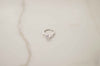 Anillo liso en plata 925 con Zirconia con central corte de diamante