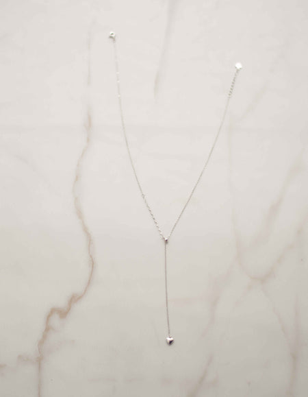 Collar con cadena y pendiente de cadena con corazón pequeño en plata 925 completo